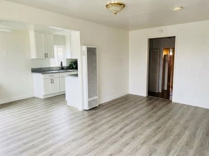 605 S Main St, Manteca, CA 95337 Photo