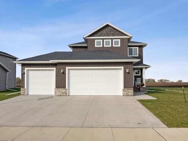 1526 6th Avenue NE, Dilworth, MN 56529