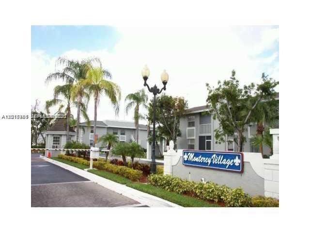 451 NE 210th Cir Ter , Unit 202-19, Miami, FL 33179 Photo
