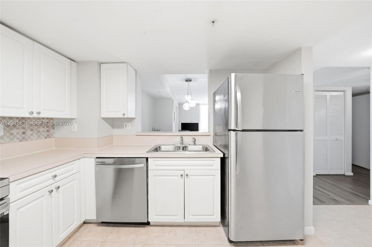 520 SE 5th Ave , Unit 2501, Fort Lauderdale, FL 33301 Photo