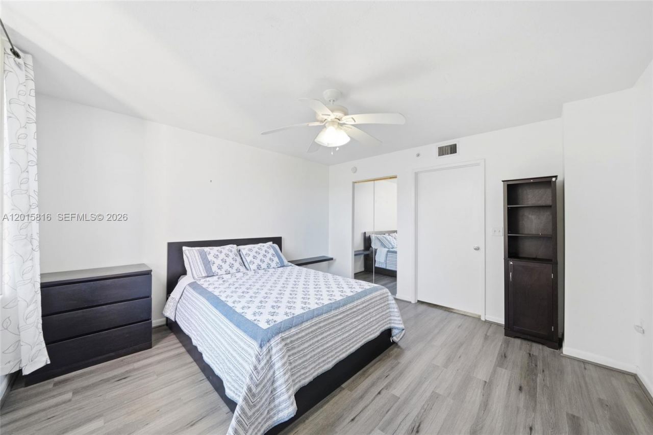 520 SE 5th Ave , Unit 2501, Fort Lauderdale, FL 33301 Photo
