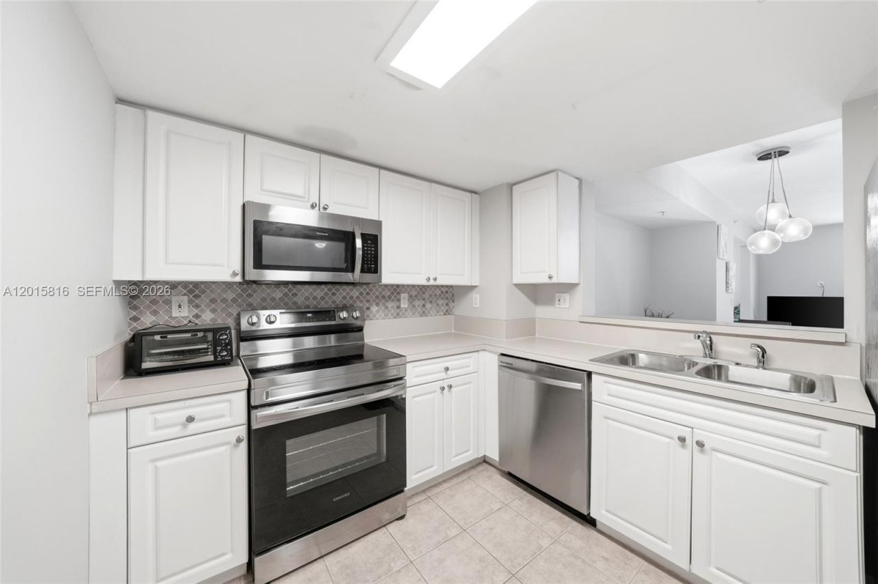 520 SE 5th Ave , Unit 2501, Fort Lauderdale, FL 33301 Photo