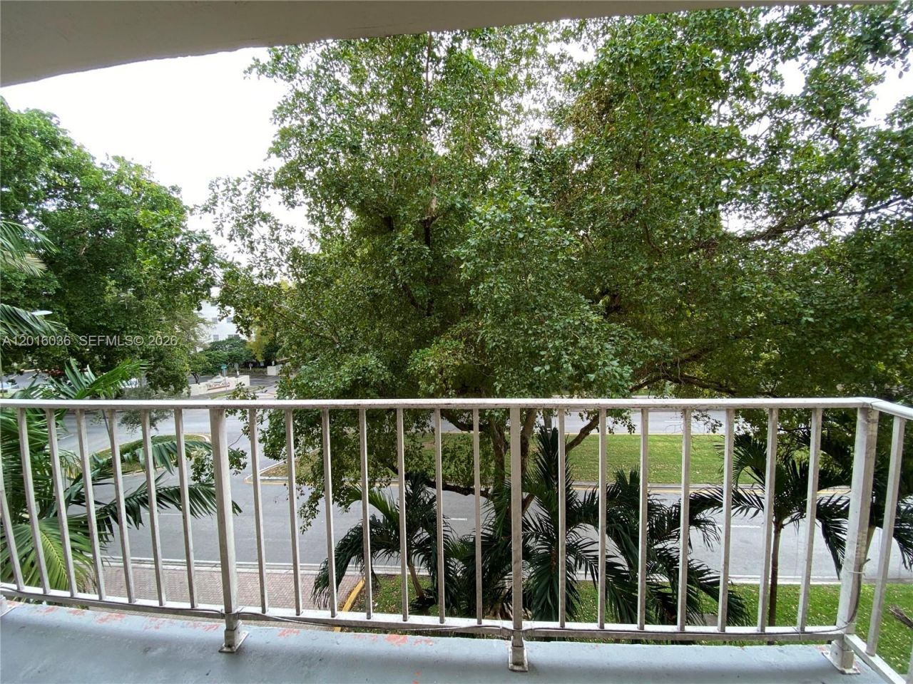 1805 Sans Souci Blvd , Unit 419, North Miami, FL 33181 Photo
