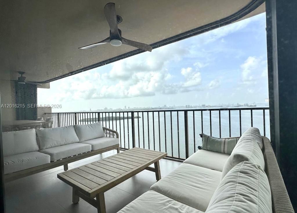 1800 NE 114th St , Unit 2305, Miami, FL 33181 Photo