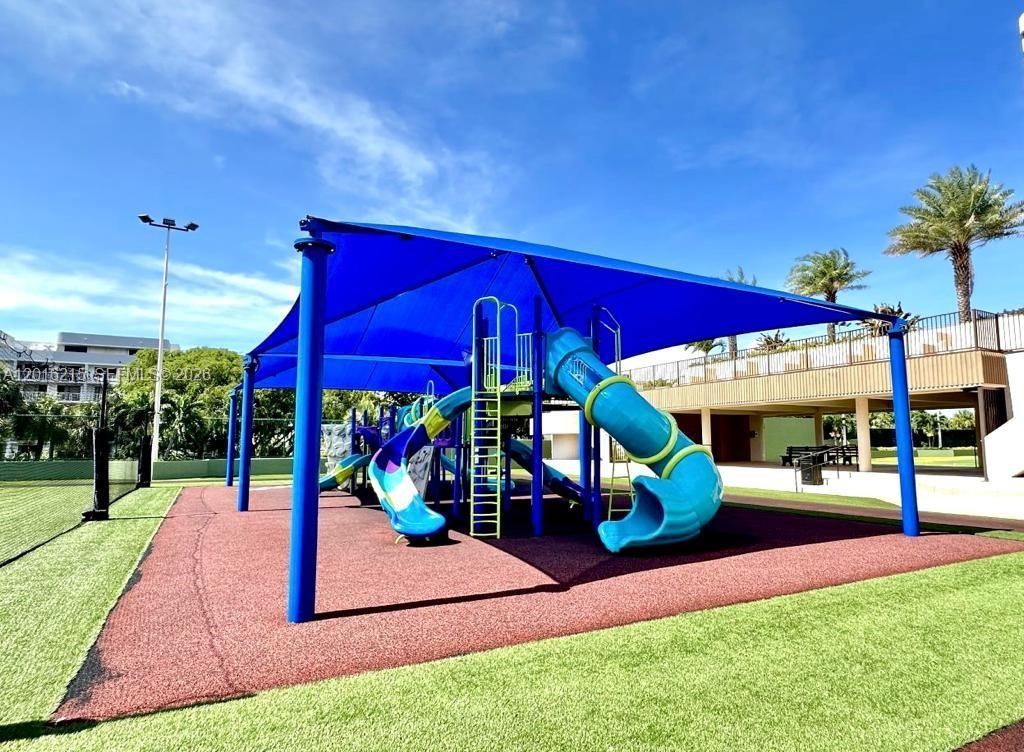 1800 NE 114th St , Unit 2305, Miami, FL 33181 Photo