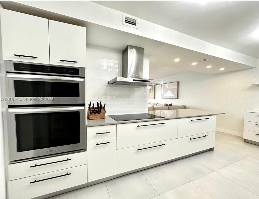 1800 NE 114th St , Unit 2305, Miami, FL 33181 Photo
