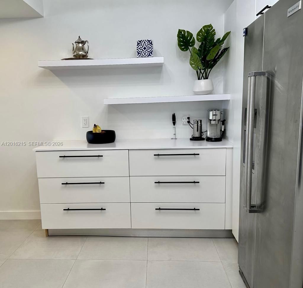 1800 NE 114th St , Unit 2305, Miami, FL 33181 Photo