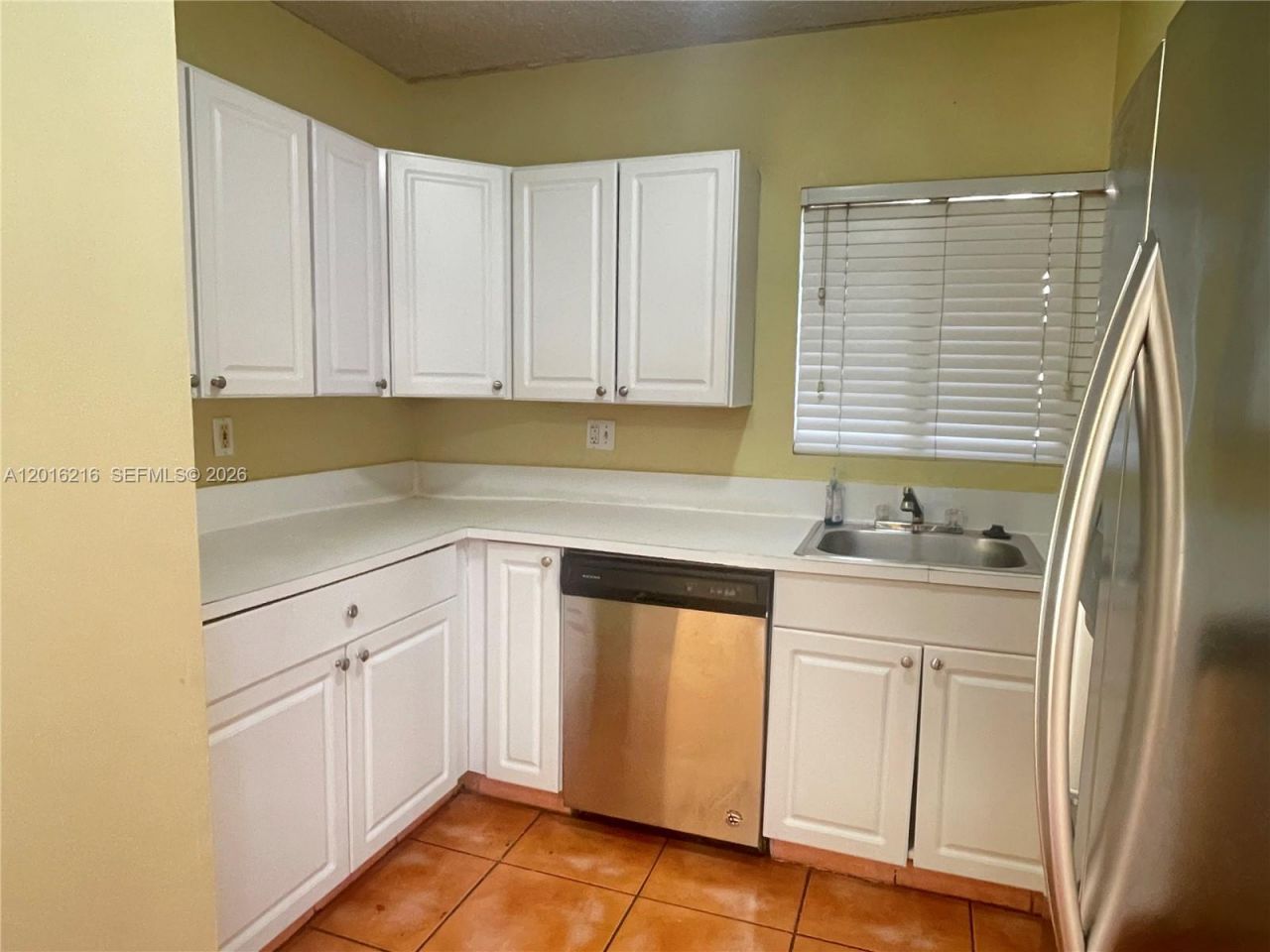 6255 Kendale Lakes Cir , Unit 116, Miami, FL 33183 Photo
