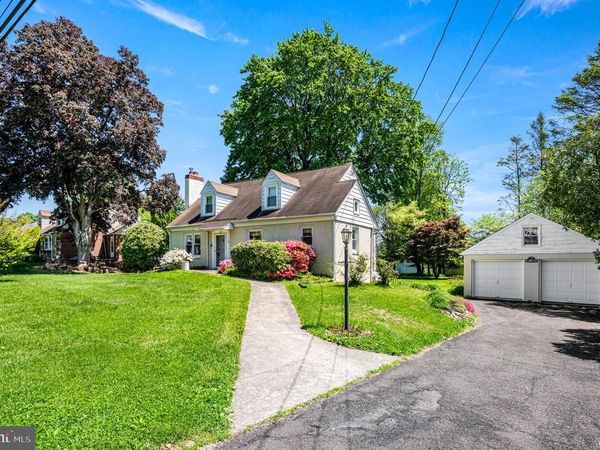 105 VILLAGE DRIVE , FEASTERVILLE TREVOSE, PA 19053