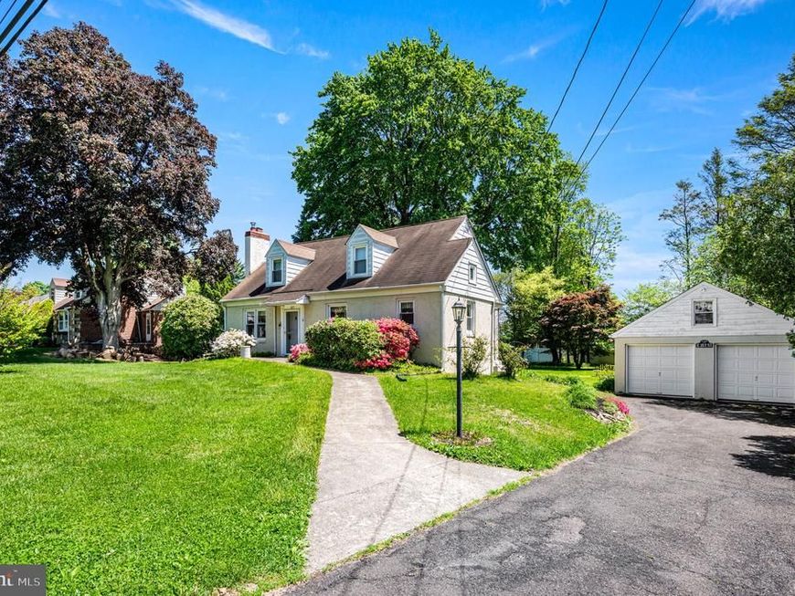 105 Village Drive, Feasterville Trevose, PA 19053 Main Photo