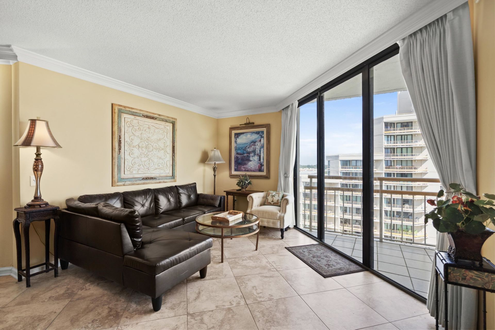 101 Ocean Creek Dr. Photo 6