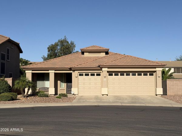3754 S WINDSTREAM Place, Chandler, AZ 85286