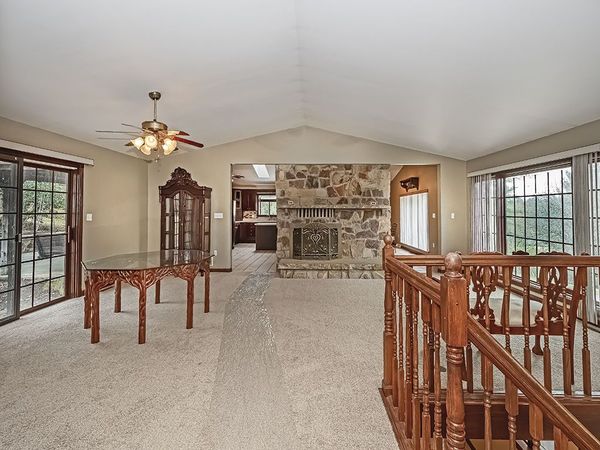 109 Ivy Lane , Venetia, PA 15367