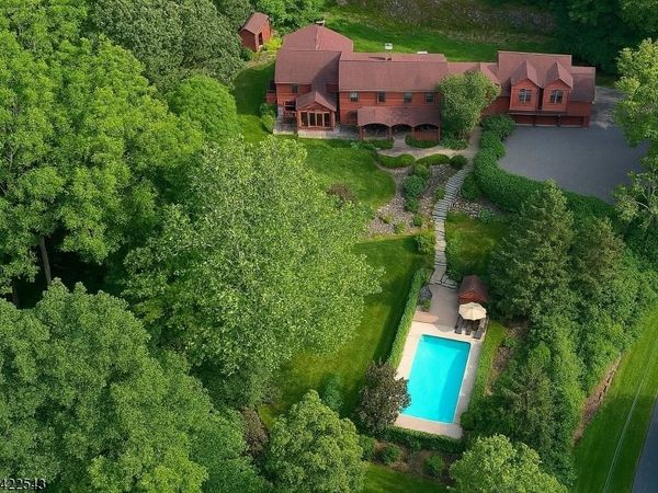 23 Edge Hill Rd, Blairstown, NJ 07825