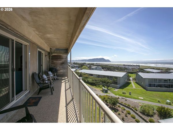 1146 N MARION AVE, Unit 680, Gearhart, OR 97138