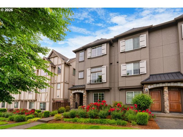 28542 SW VILLEBOIS DR, Wilsonville, OR 97070