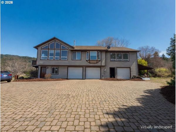 3991 SHERRARD RD, Hood River, OR 97031
