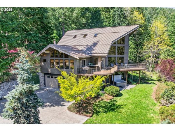 18685 E ASCHOFF RD, Rhododendron, OR 97049
