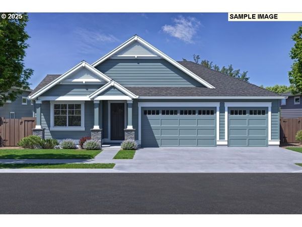 1842 S Pine ST, Canby, OR 97013