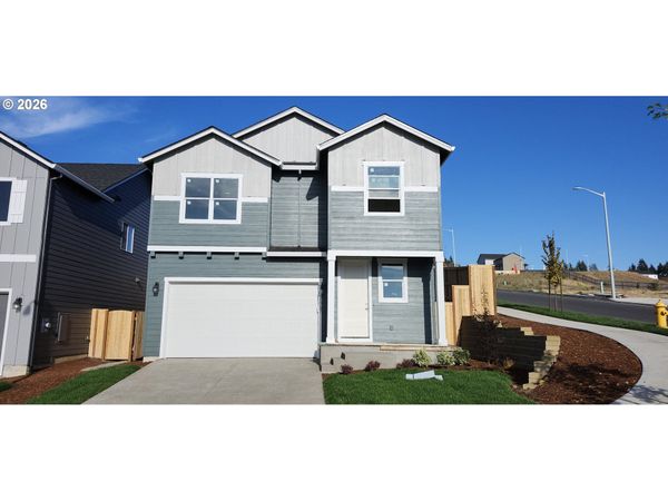 2667 NE Claire RD, Unit 203, Estacada, OR 97023