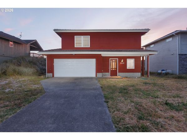 910 NW OCEANIA DR, Waldport, OR 97394