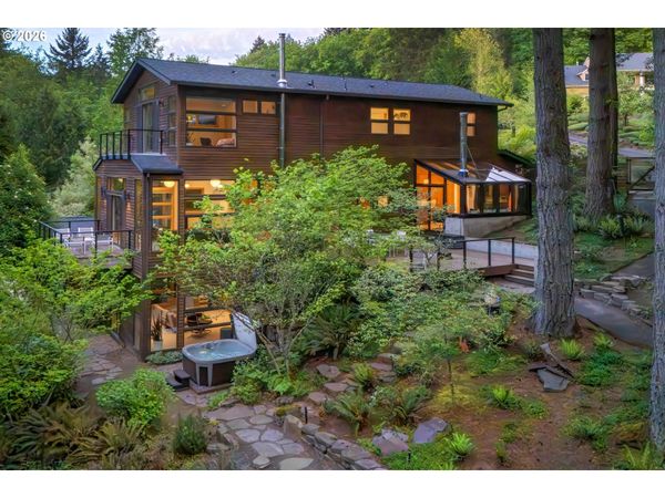 13948 NW COUNTRY WOODS LN, Portland, OR 97231