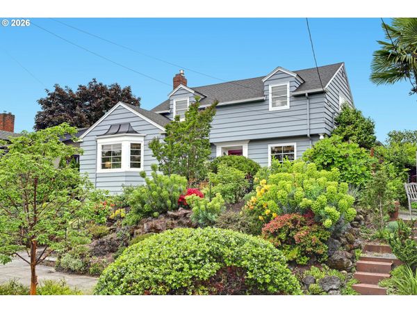 2845 NE DUNCKLEY ST, Portland, OR 97212