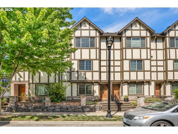 28526 SW PARIS AVE, Wilsonville, OR 97070
