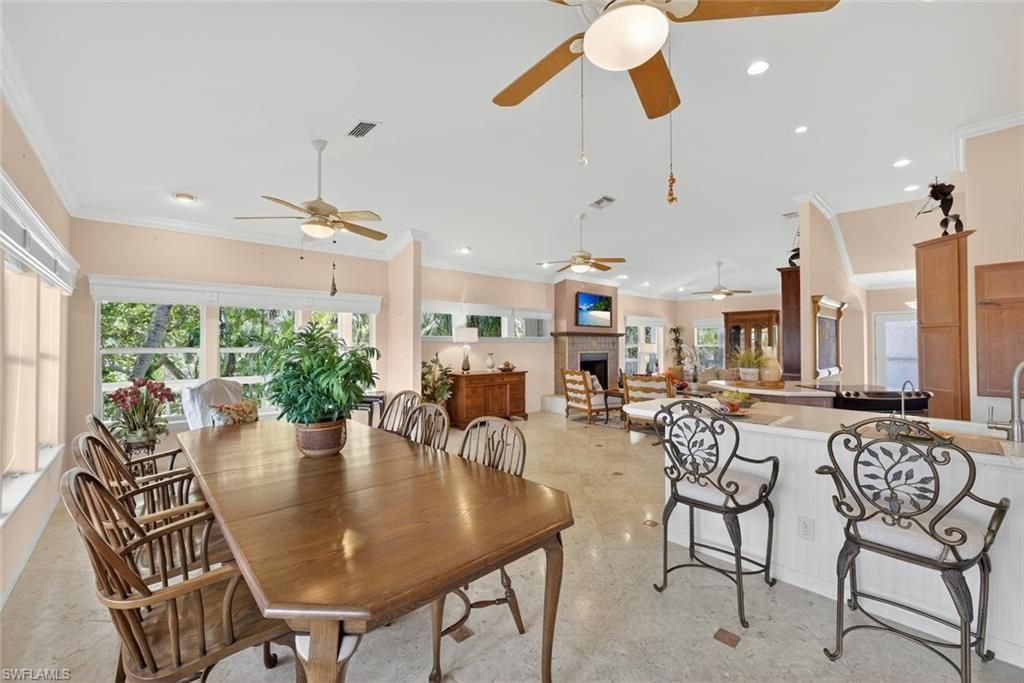 6120 Henderson Rd , Sanibel, FL 33957 Photo