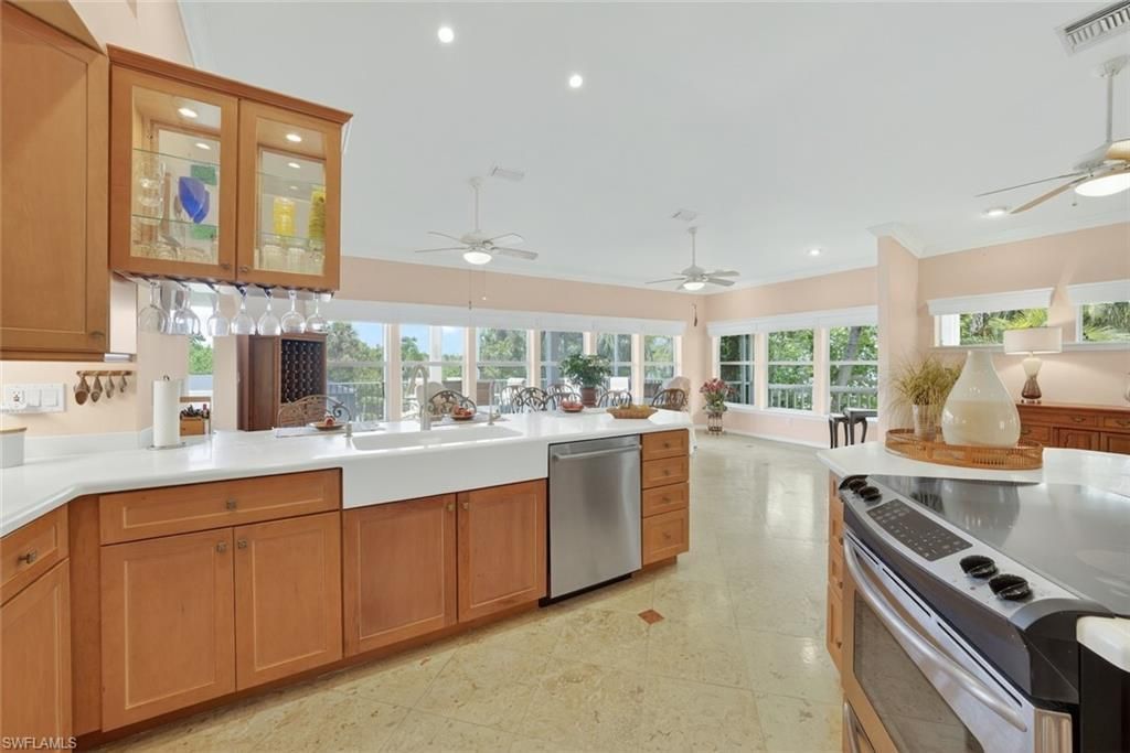6120 Henderson Rd , Sanibel, FL 33957 Photo