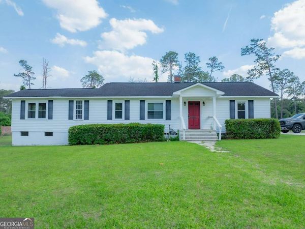1100 Euclid Avenue, Waycross, GA 31501