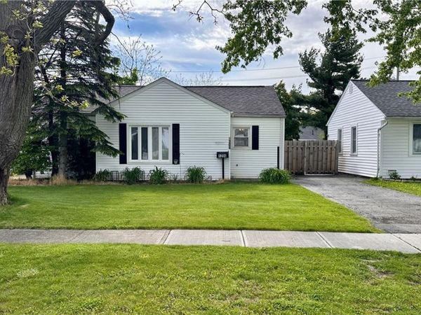 1206 Genesee Avenue , Mayfield Heights, OH 44124