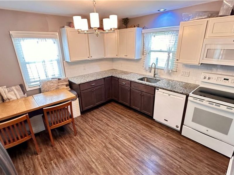 1206 Genesee Avenue, Mayfield Heights, OH 44124 Photo 5