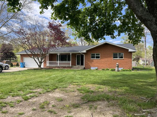 26414 Redfield Street, Edwardsburg, MI 49112