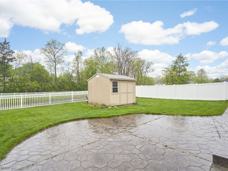 572 Colonial Drive, Painesville, OH 44077 Photo 26