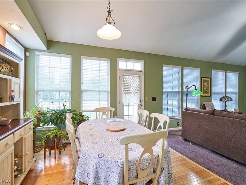 572 Colonial Drive, Painesville, OH 44077 Photo 8