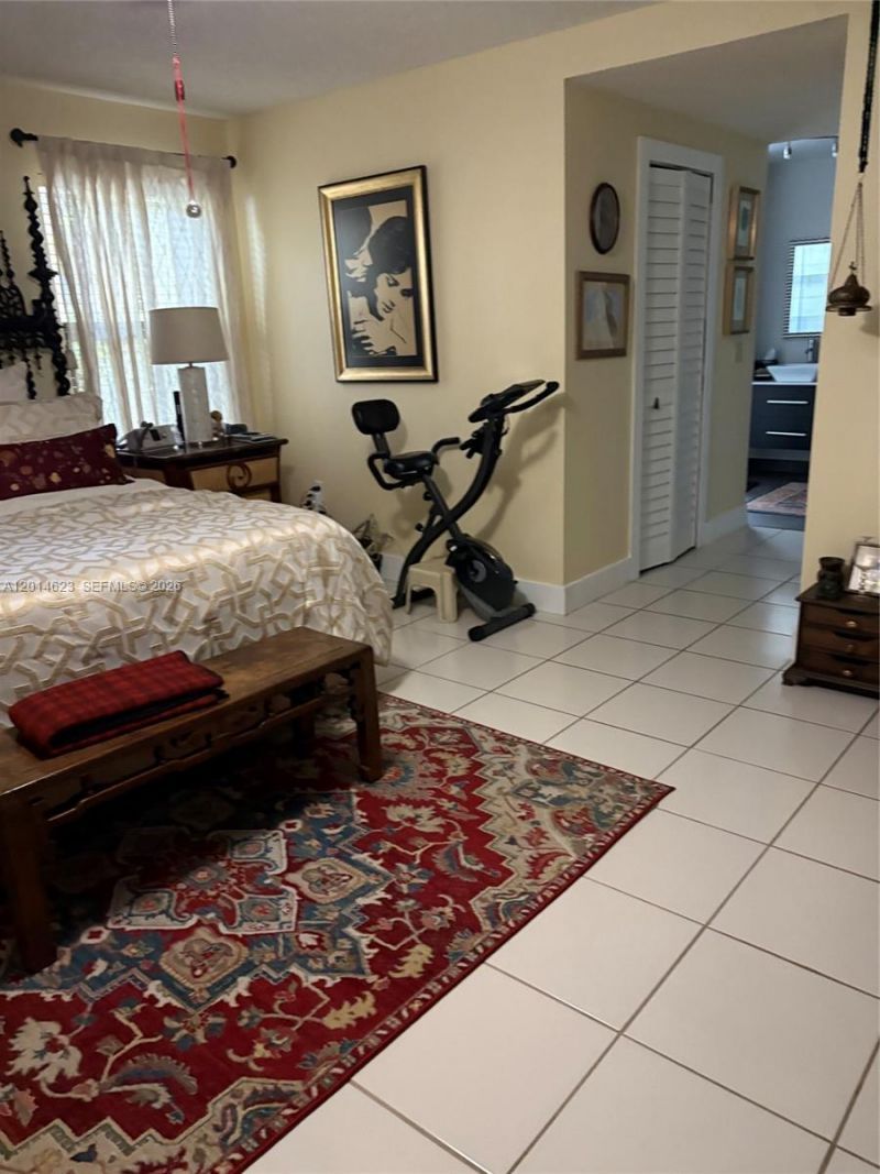 15364 SW 151st Ter , Miami, FL 33196 Photo