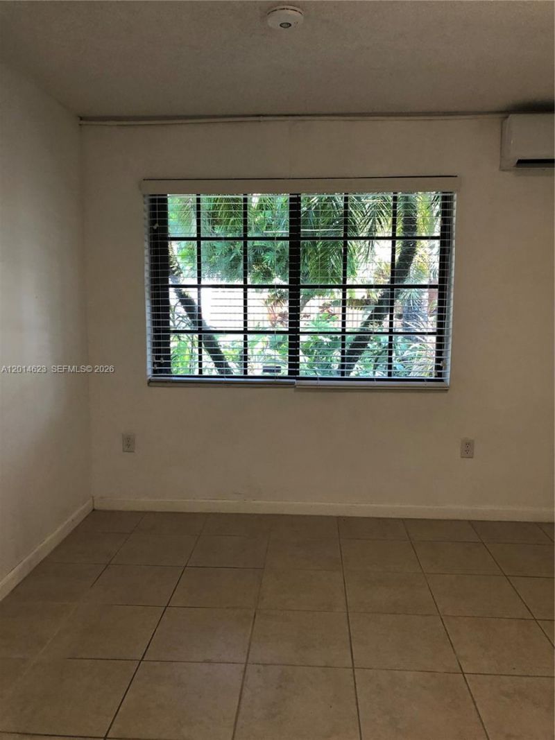 15364 SW 151st Ter , Miami, FL 33196 Photo