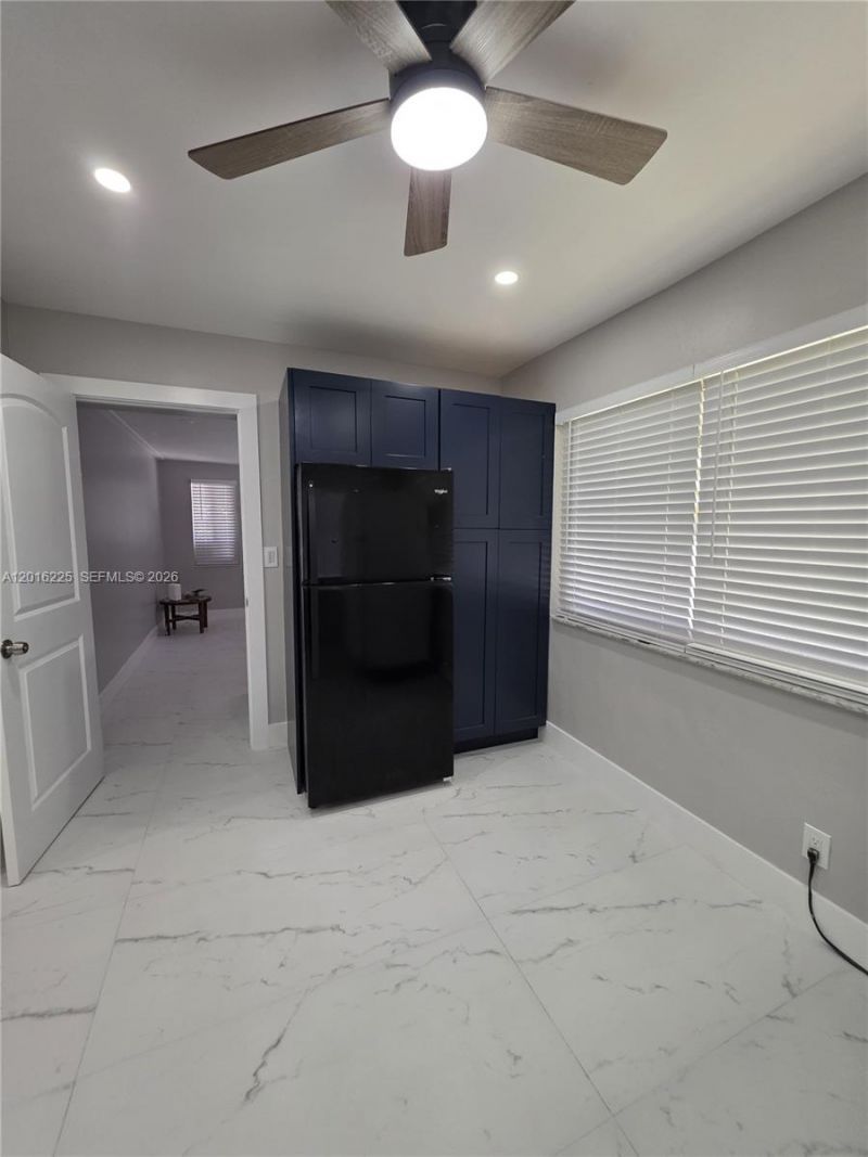 2281 N 56th Ter , Hollywood, FL 33021 Photo