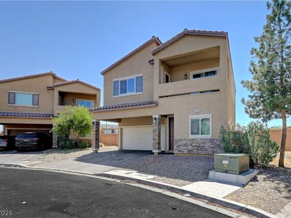 4133 Walnut Star Lane, Las Vegas, NV 89115