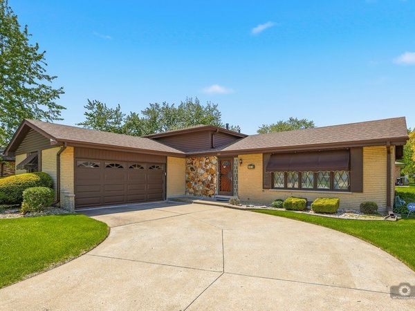 308 S Hickory Street , Glenwood, IL 60425