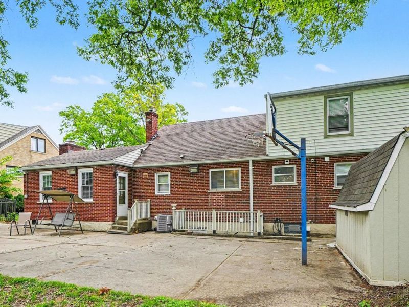 2041 Earlwood Court, Green Township, OH 45238 Photo 22