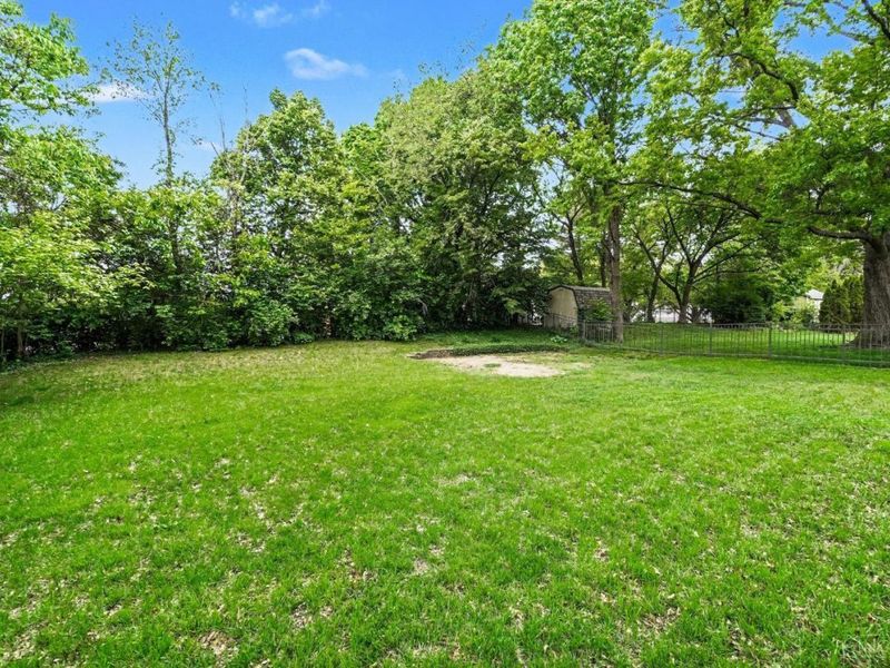 2041 Earlwood Court, Green Township, OH 45238 Photo 24