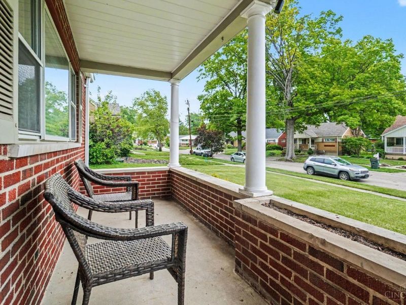 2041 Earlwood Court, Green Township, OH 45238 Photo 4