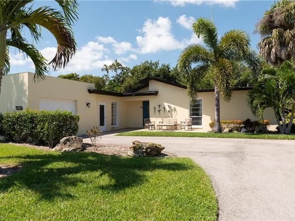 3810 Estero Bay LN , Unit F6, NAPLES, FL 34112