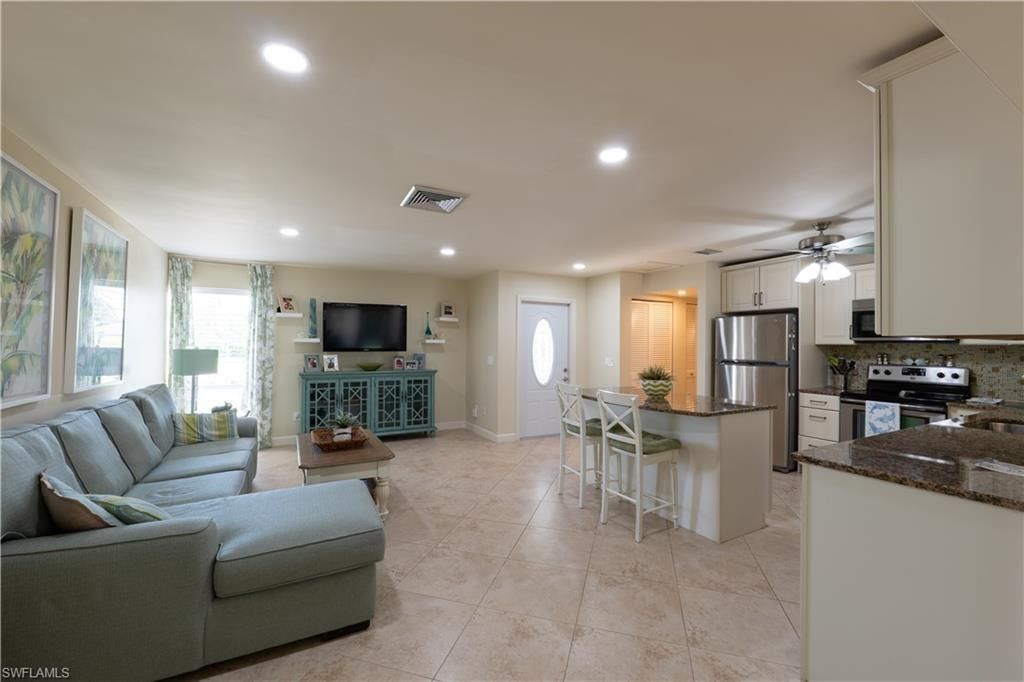 3810 Estero Bay Ln, Unit F6, Naples, FL 34112 Photo