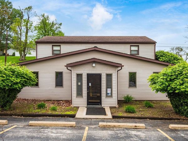 870 Orchard Hill Road , Zanesville, OH 43701