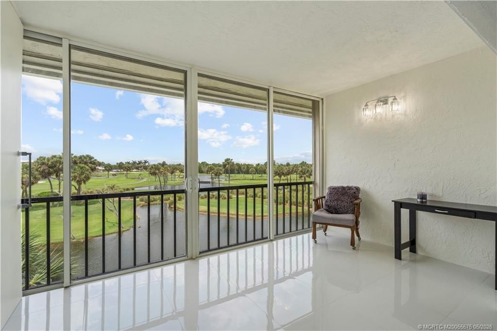 5558 NE Gulfstream Way, Stuart, FL 34996 Photo