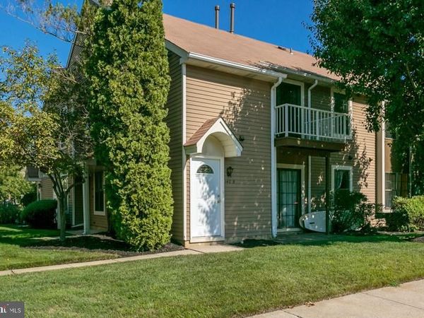 140B BRADFORD COURT , MOUNT LAUREL, NJ 08054