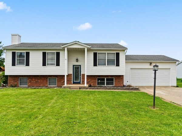 516 Goose Pond Road, Newark, OH 43055